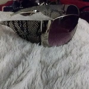 Sun glasses
